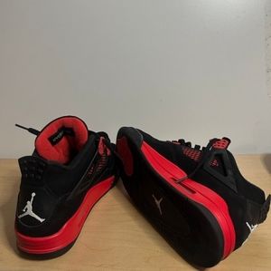 Jordan thunder 4's, Size 10.5